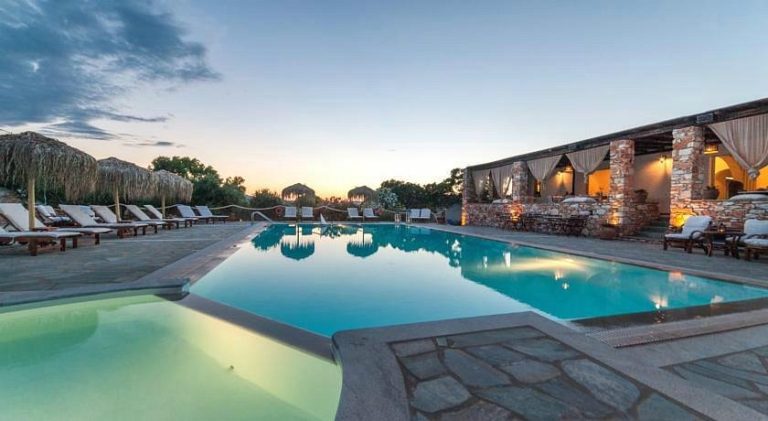 paros land hotel 768x421